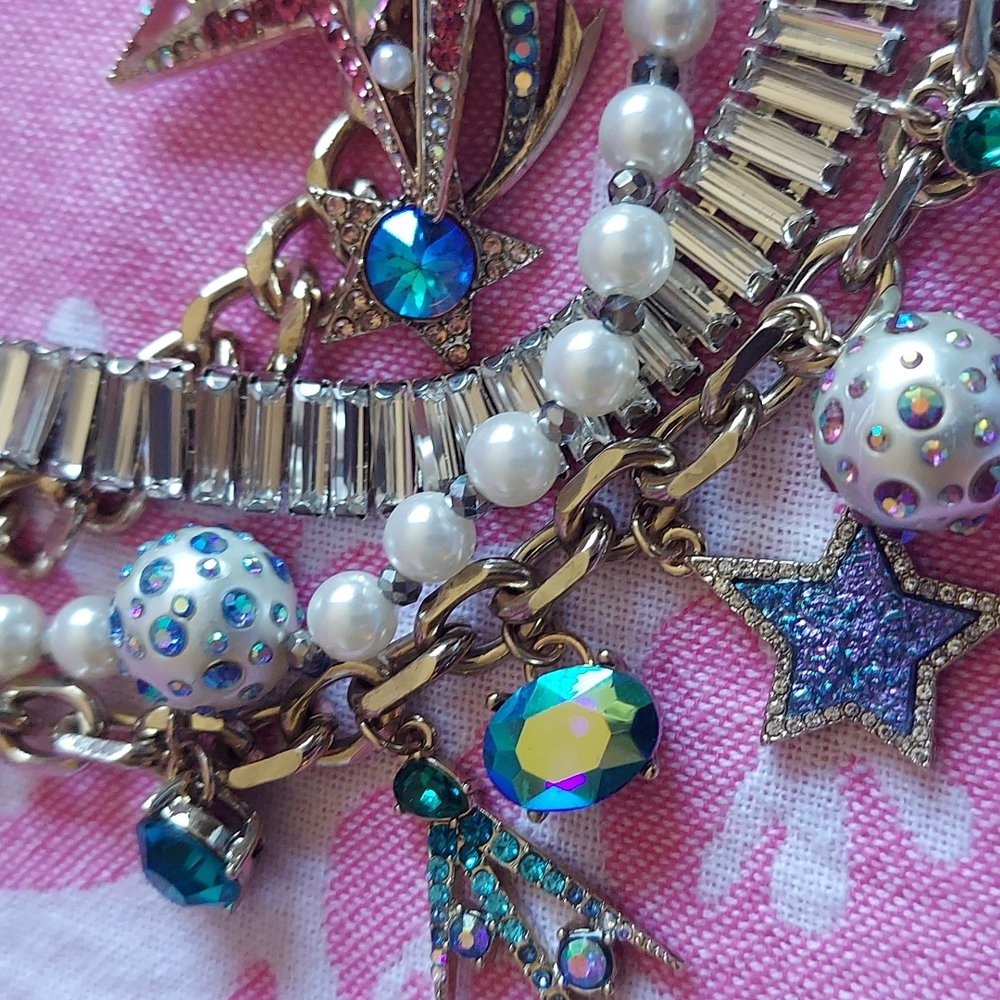 NWT Betsey Johnson CELESTIAL STARLET STATEMENT NECKLACE - Picture 10 of 15
